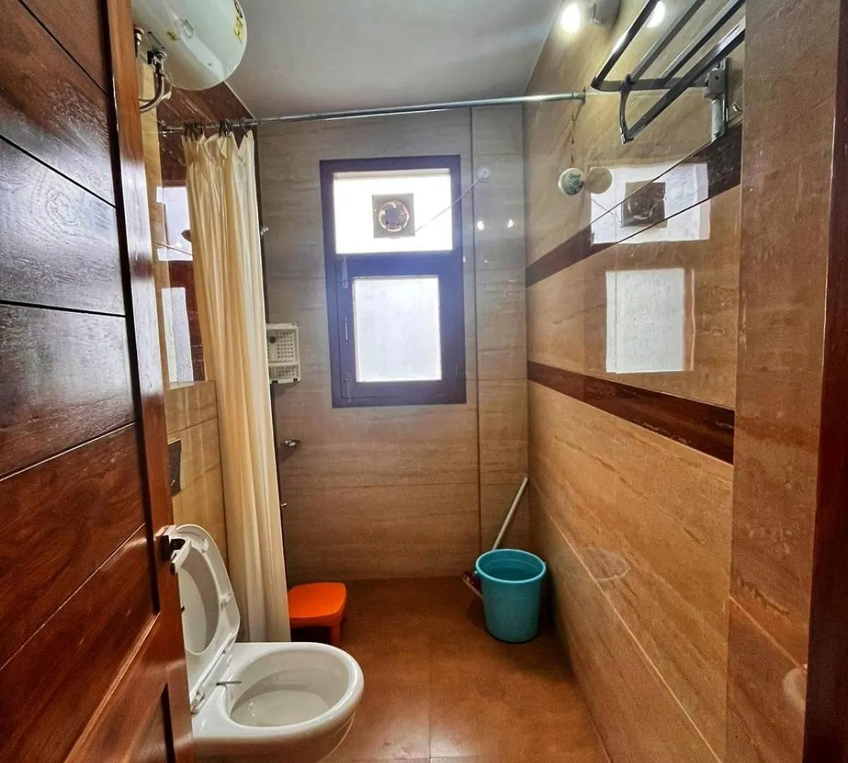 Baldeyan Breeze 2Bhk Family Apartments With Balcony View Shimla